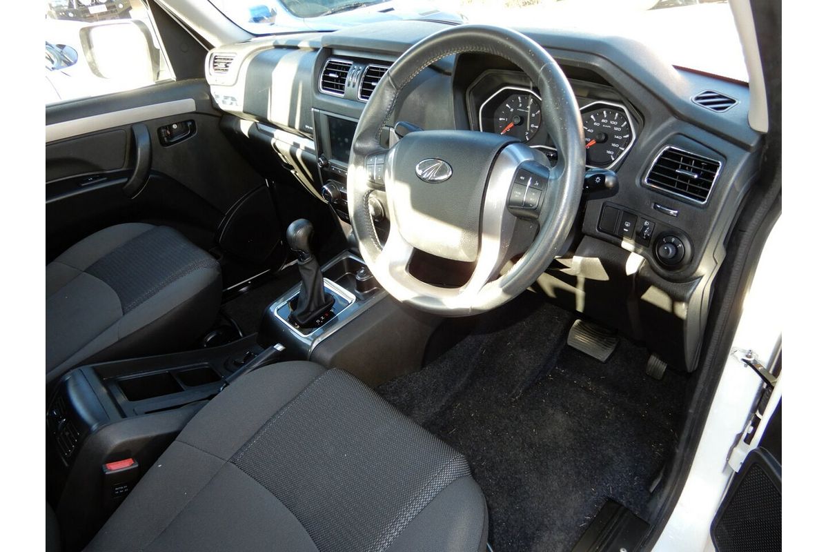 2022 Mahindra PIK-UP S11 4X4