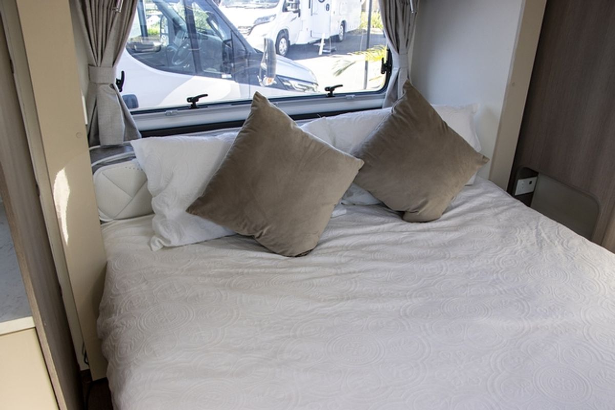 2022 Jayco SILVERLINE CARAVAN 21.65-3.OB.SL-MY22