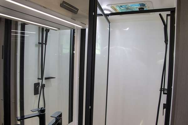 2022 Jayco SILVERLINE CARAVAN 21.65-3.OB.SL-MY22