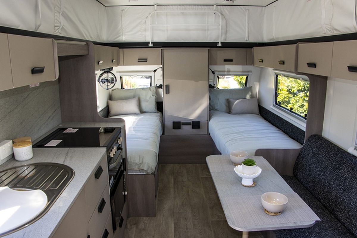 2024 Jayco JOURNEY POPTOP 17.55-9.OB.JY-MY24