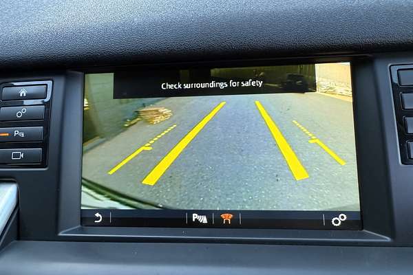 2016 Land Rover Discovery Sport Si4 SE L550