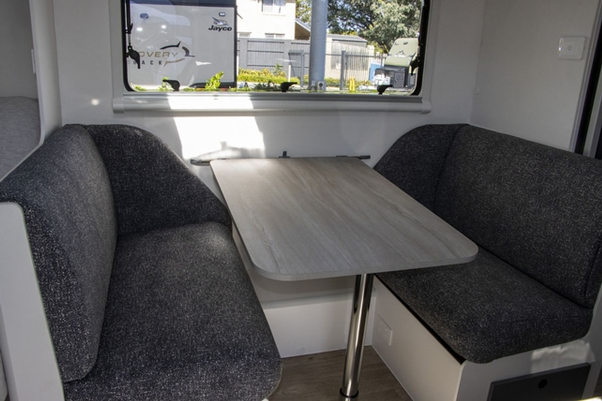 2025 Jayco STARCRAFT CARAVAN 19.61-3.BP.SC-MY25