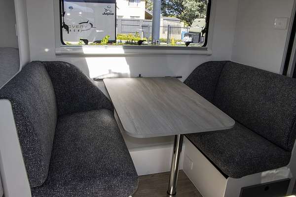 2025 Jayco STARCRAFT CARAVAN 19.61-3.BP.SC-MY25
