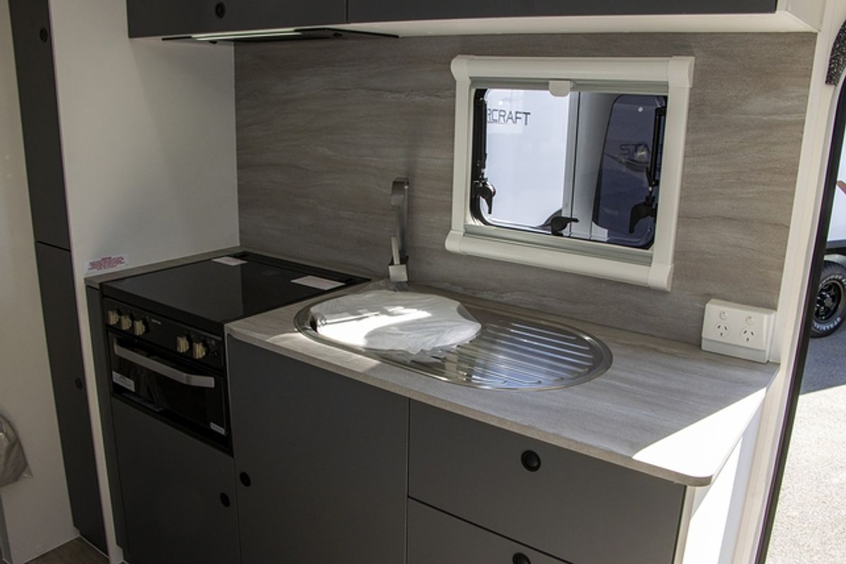 2025 Jayco STARCRAFT CARAVAN 19.61-3.BP.SC-MY25
