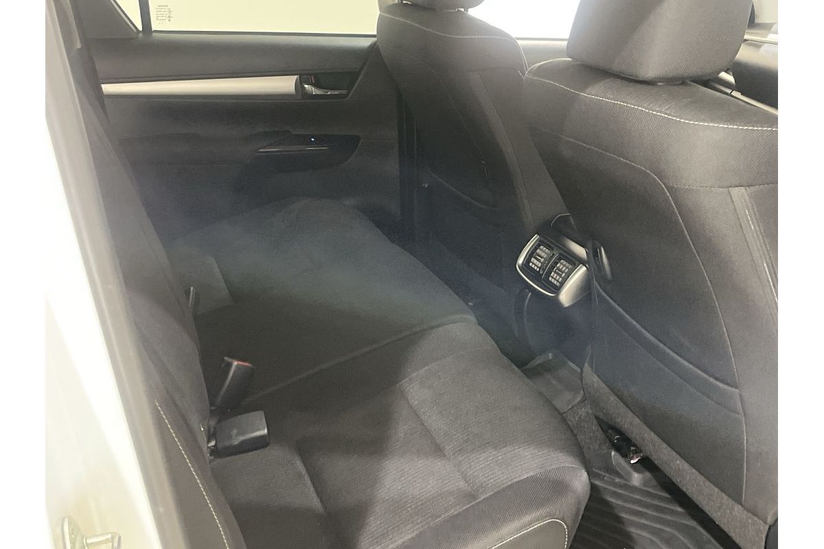 2023 Toyota Hilux SR5 GUN126R 4X4