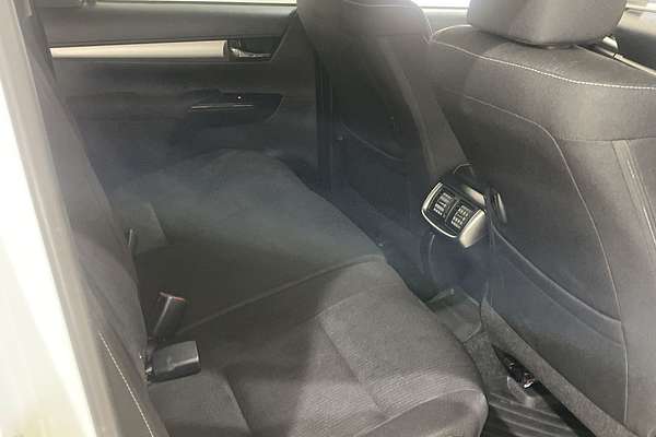 2023 Toyota Hilux SR5 GUN126R 4X4