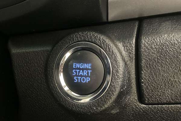 2023 Toyota Hilux SR5 GUN126R 4X4