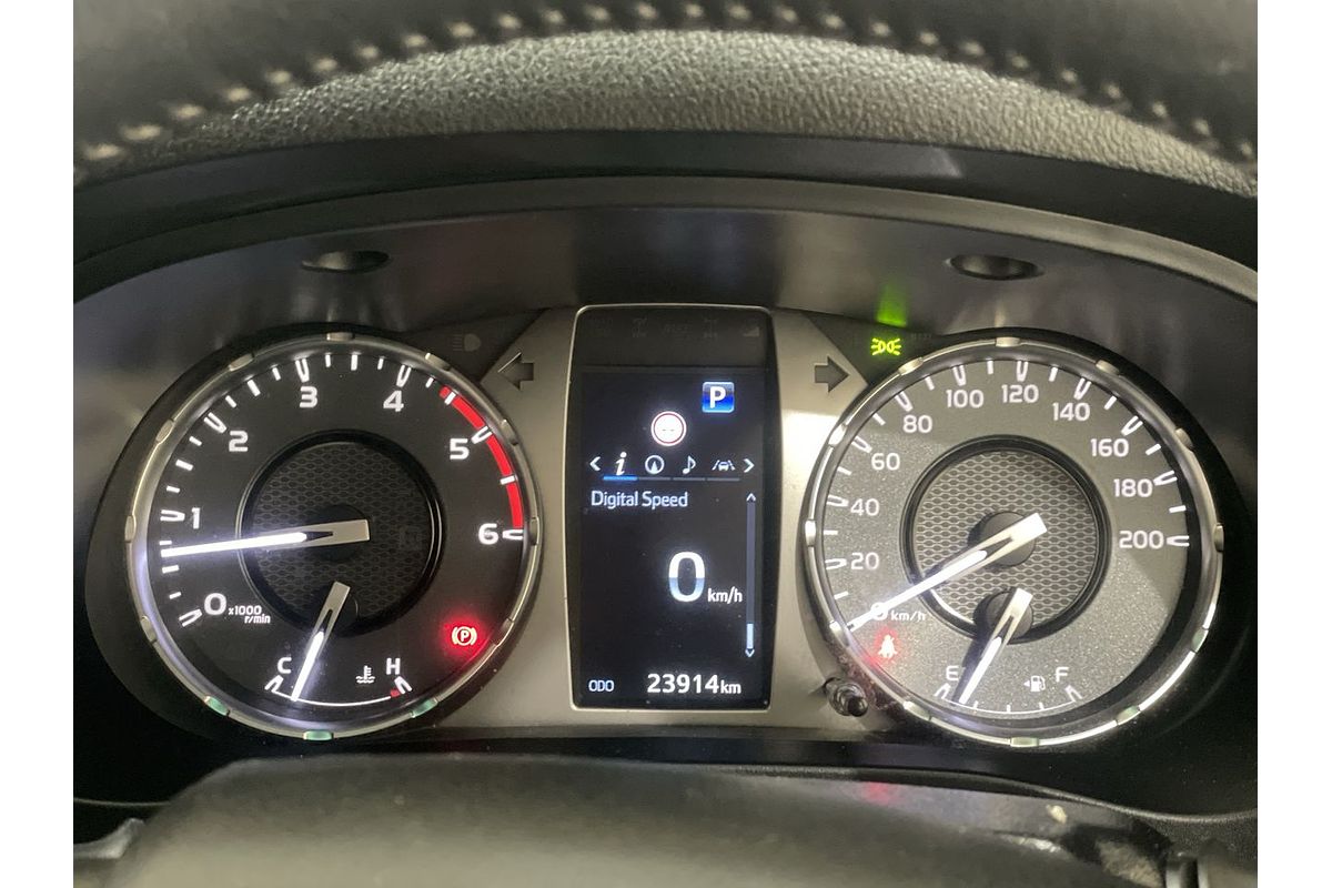 2023 Toyota Hilux SR5 GUN126R 4X4