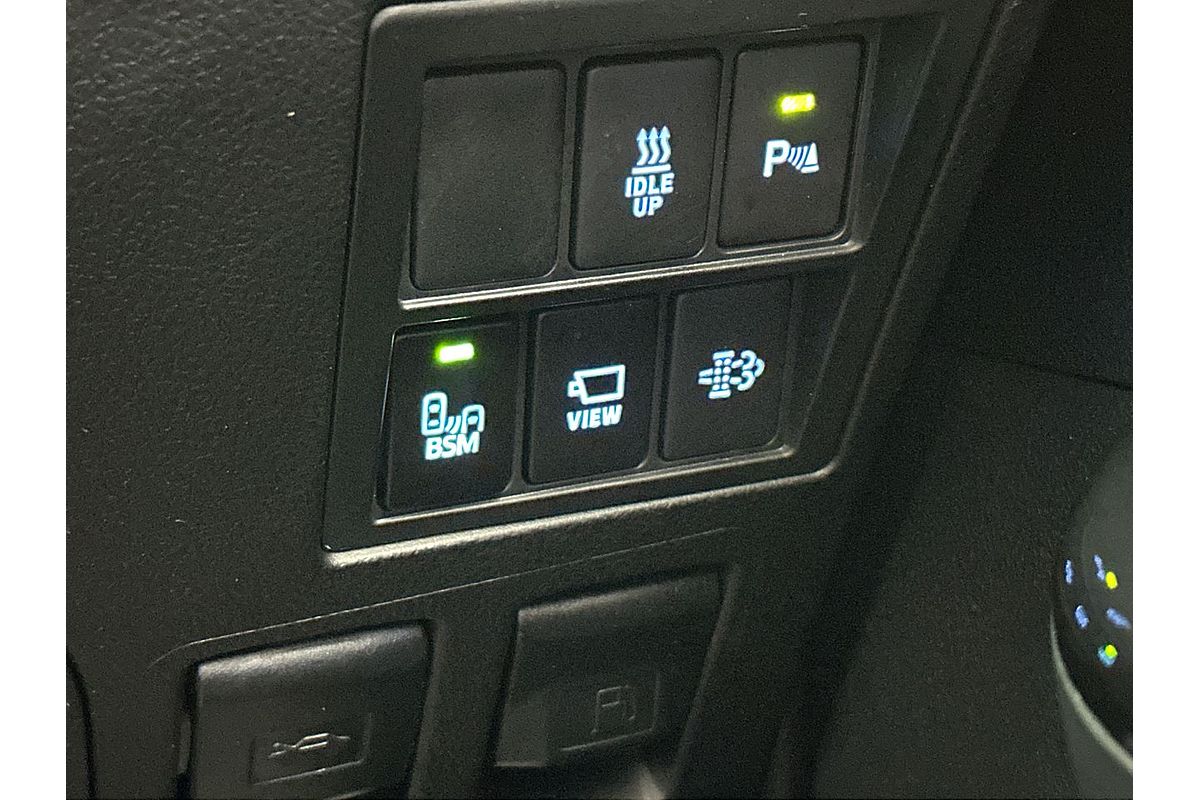 2024 Toyota Hilux Rogue 48V GUN126R 4X4