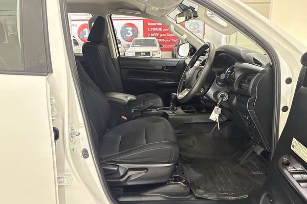 2021 Toyota Hilux SR GUN126R 4X4