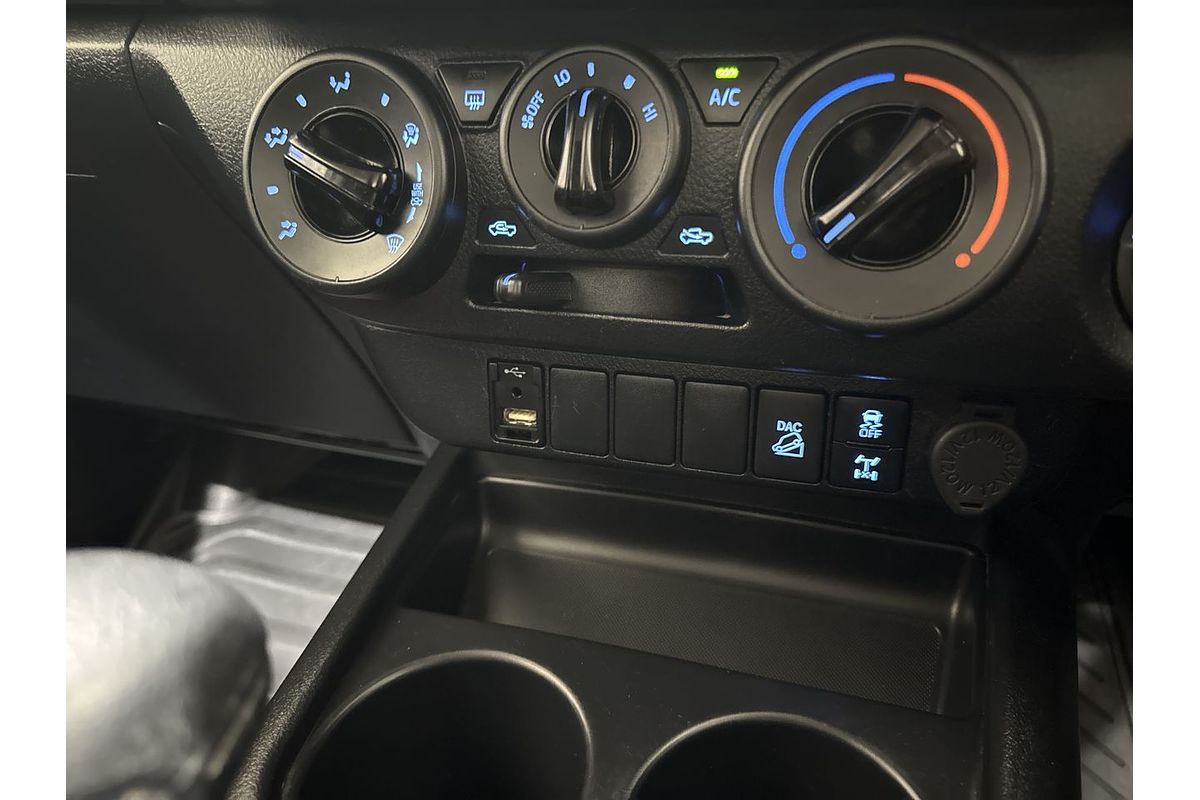 2021 Toyota Hilux SR GUN126R 4X4