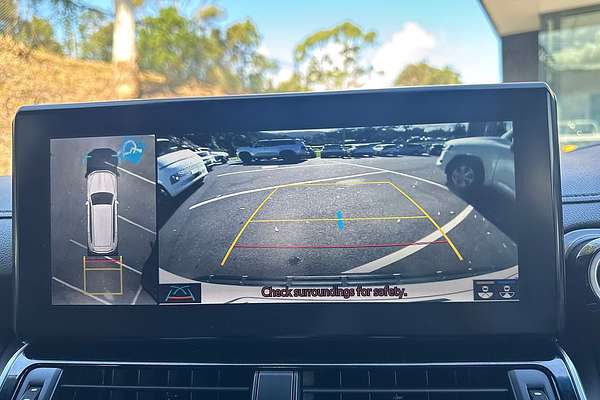 2022 Toyota Landcruiser Sahara FJA300R