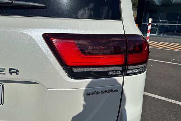 2022 Toyota Landcruiser Sahara FJA300R
