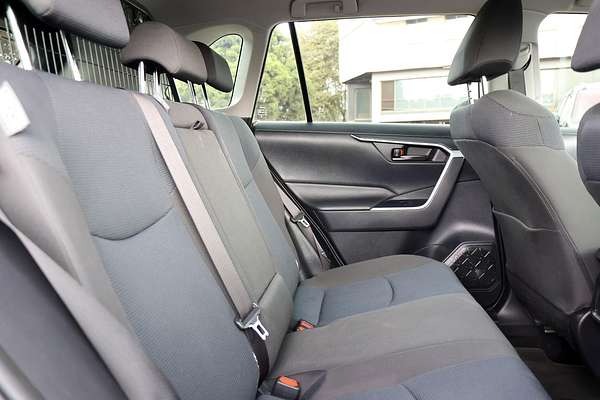 2019 Toyota RAV4 GX AXAH54R