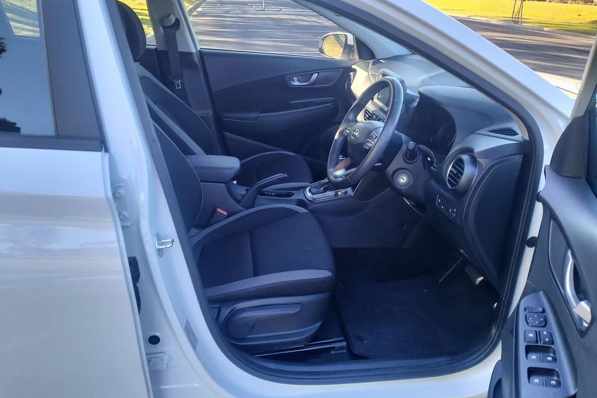 2020 Hyundai Kona Active OS.V4