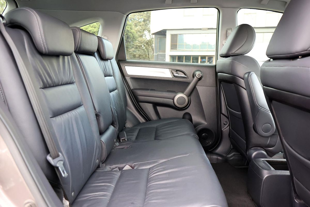 2010 Honda CR-V Luxury RE