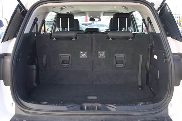 2023 Ford Everest Ambiente