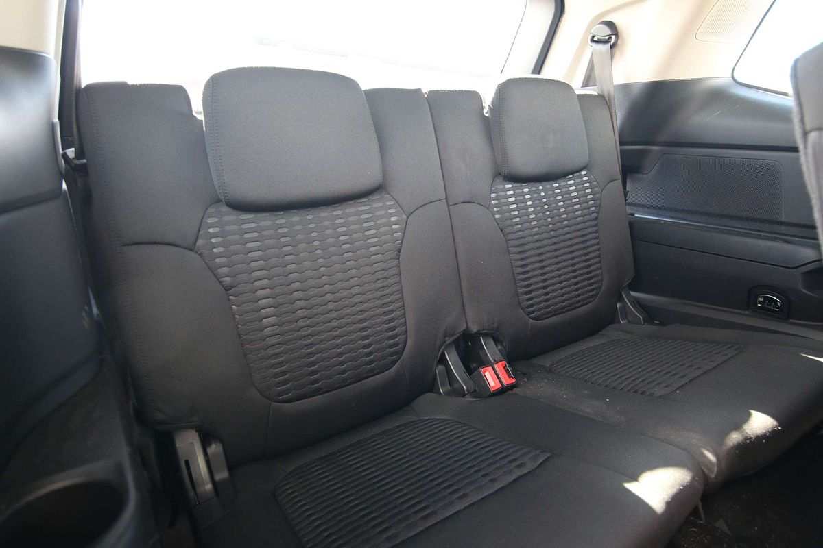 2023 Ford Everest Ambiente
