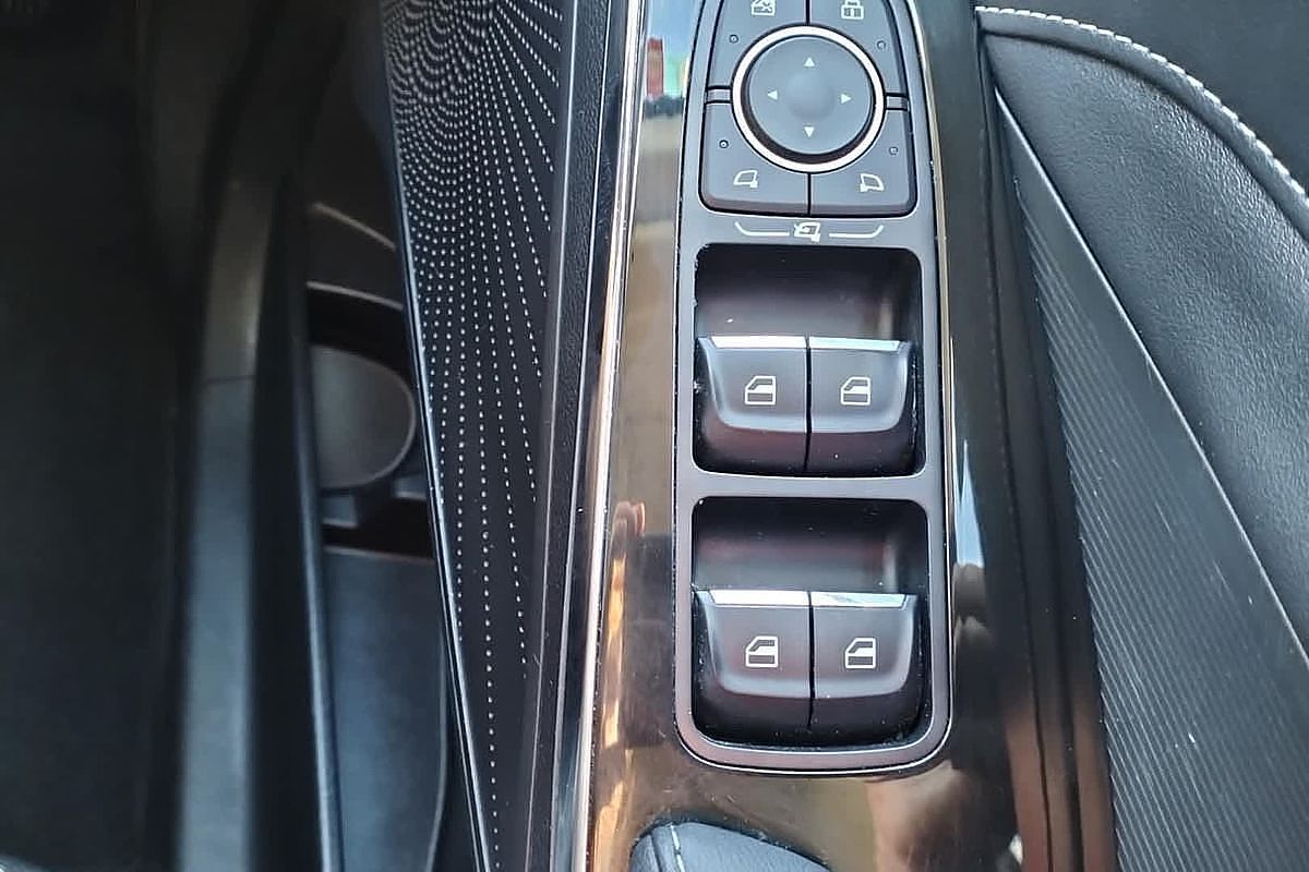 2021 GWM H6 Ultra B01