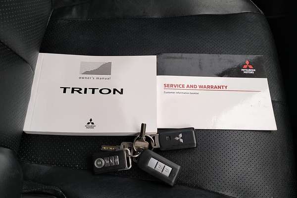 2019 Mitsubishi Triton GLS MR 4X4