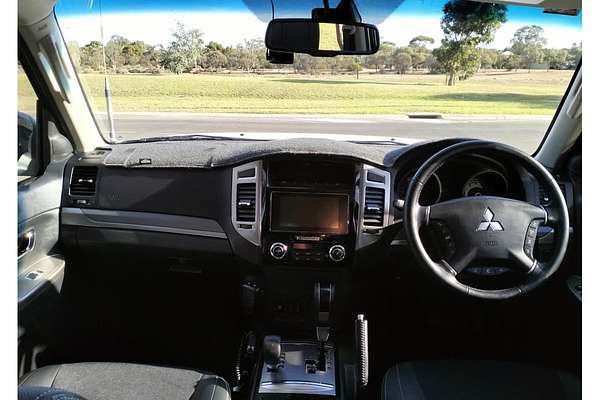 2019 Mitsubishi Pajero GLS NX
