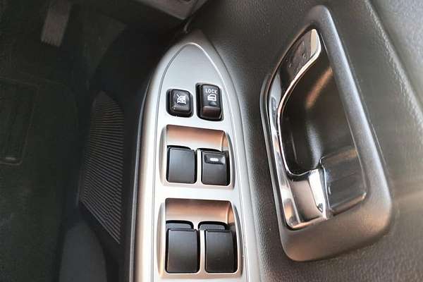 2019 Mitsubishi Pajero GLS NX