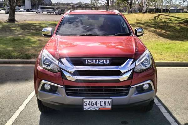 2021 Isuzu MU-X LS-T