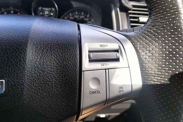 2021 Isuzu MU-X LS-T