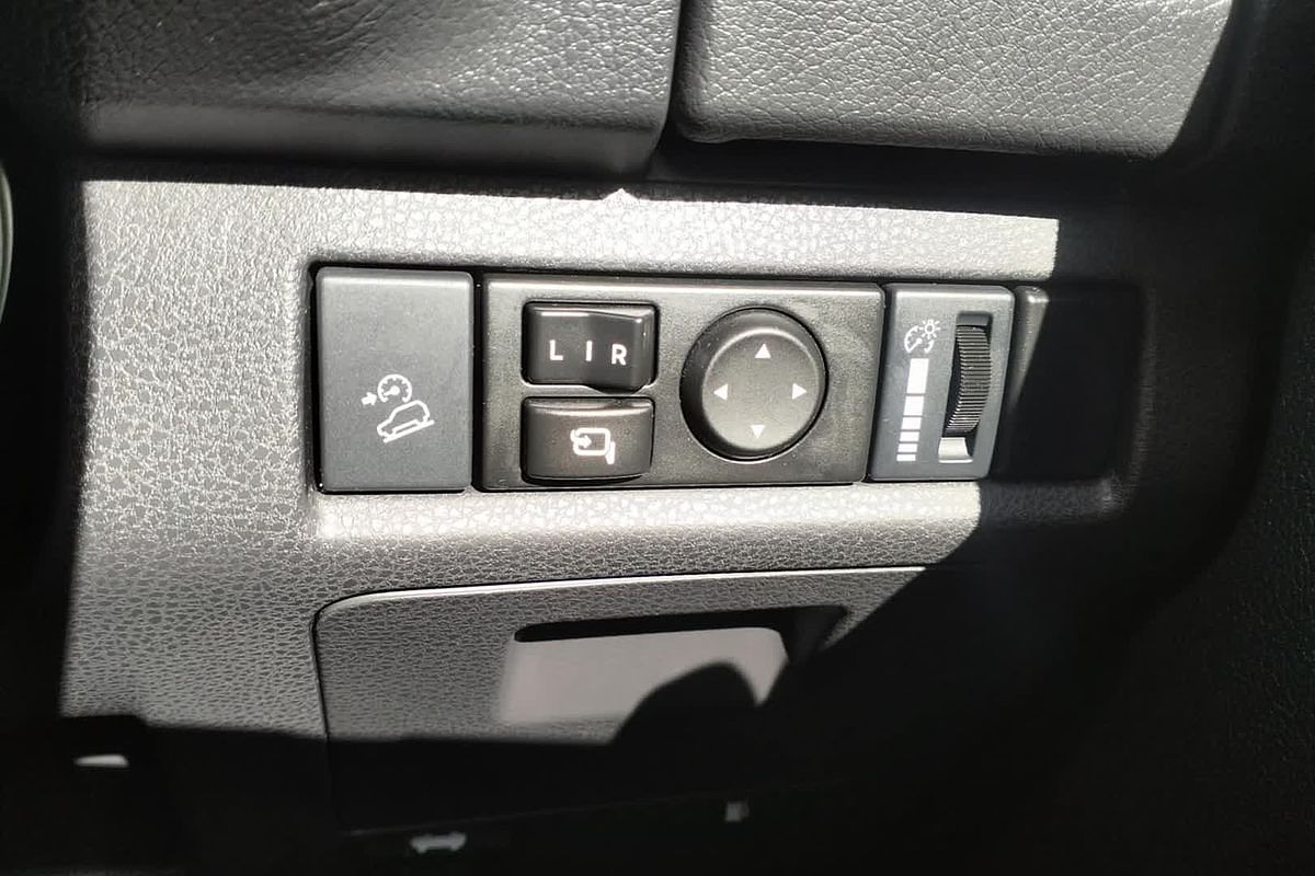 2021 Isuzu MU-X LS-T