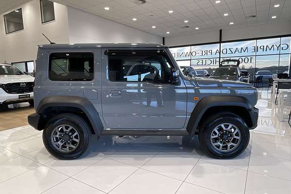 2023 Suzuki Jimny GLX GJ