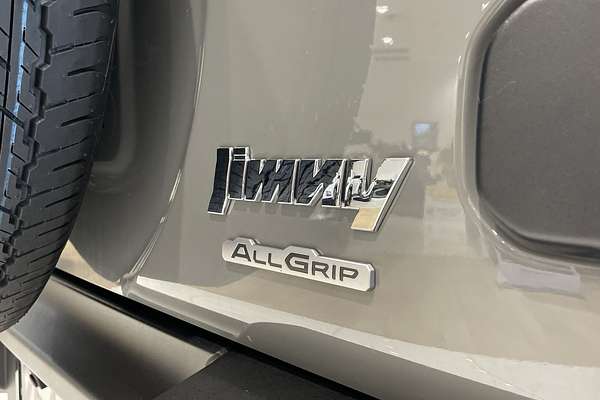 2023 Suzuki Jimny GLX GJ