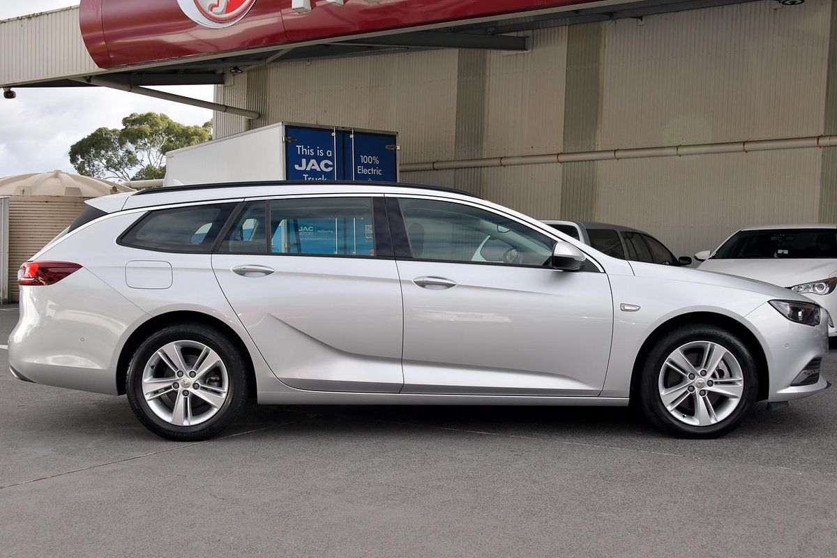 2019 Holden Commodore LT ZB