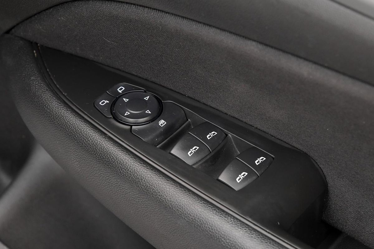 2019 Holden Commodore LT ZB