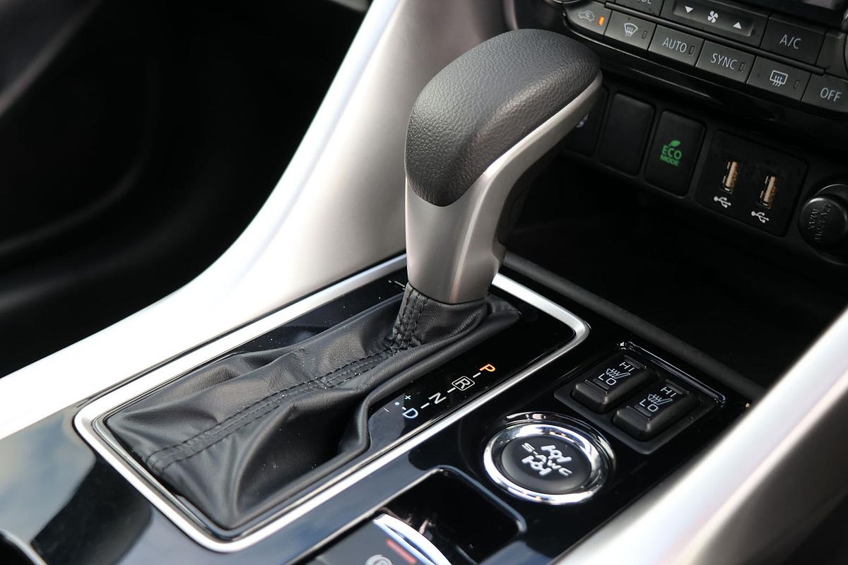 2024 Mitsubishi Eclipse Cross Exceed YB
