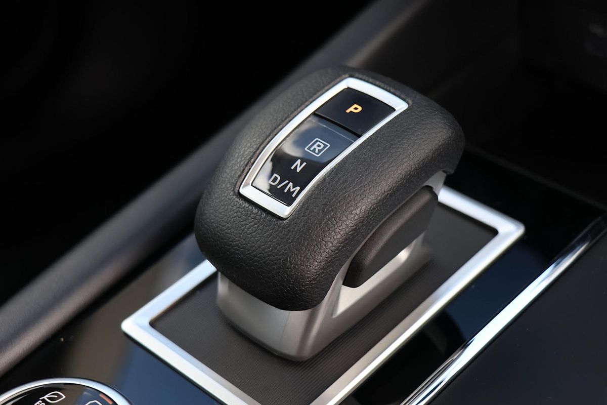 2024 Mitsubishi Outlander ES ZM
