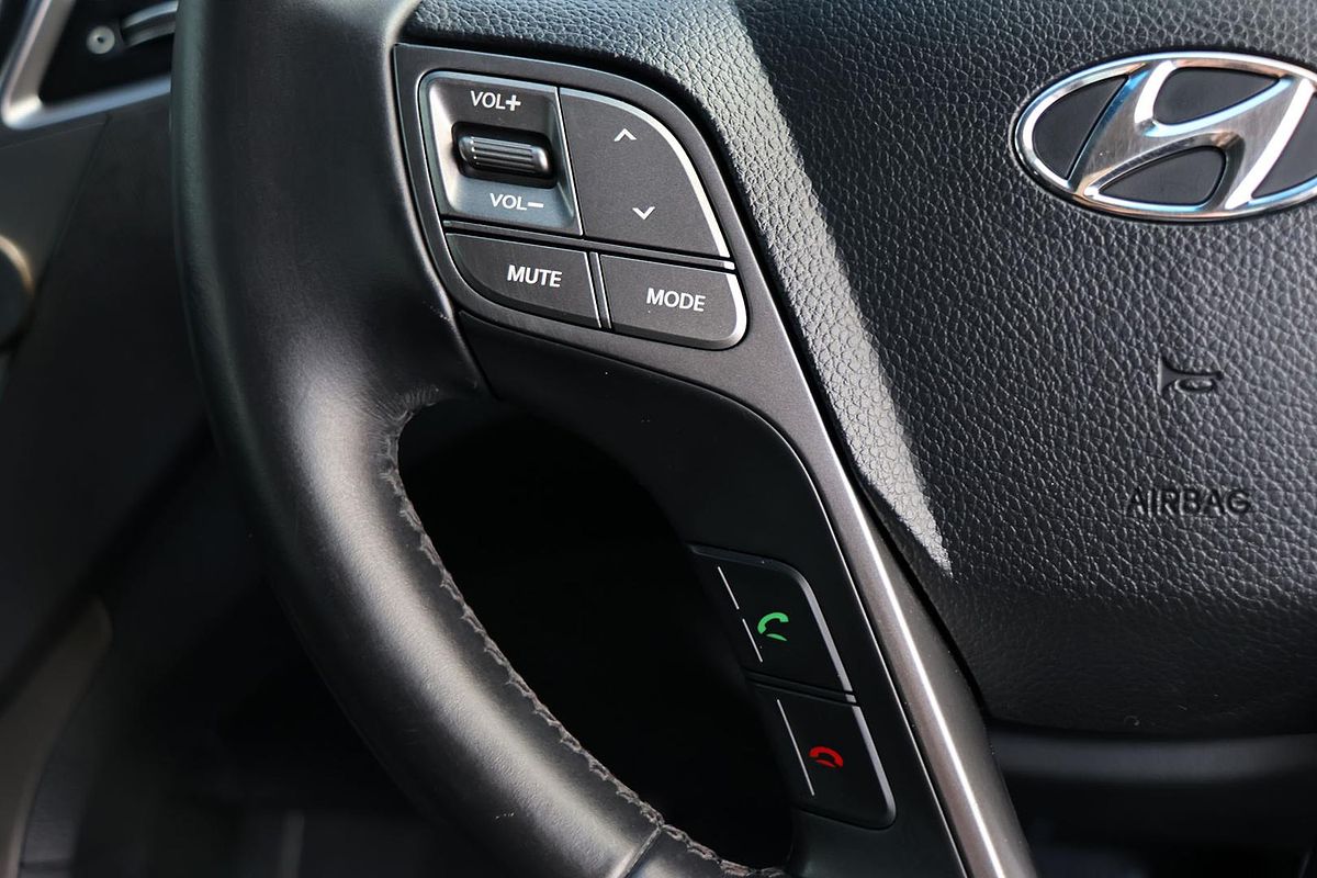 2015 Hyundai Santa Fe Active DM2