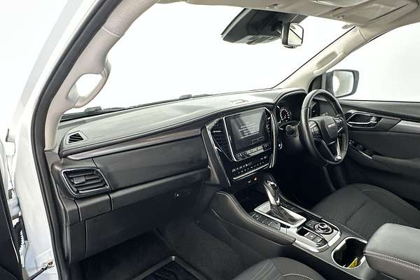 2022 Isuzu MU-X LS-U