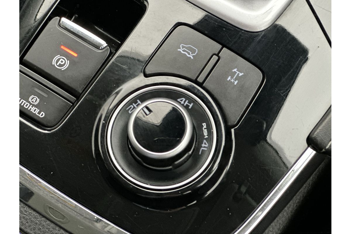 2022 Isuzu MU-X LS-U