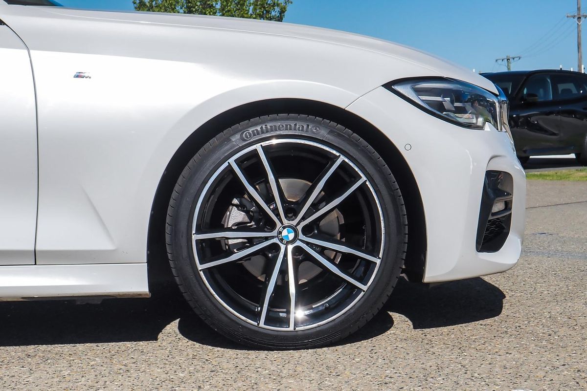 2022 BMW 3 Series 320i Sport Collection G20