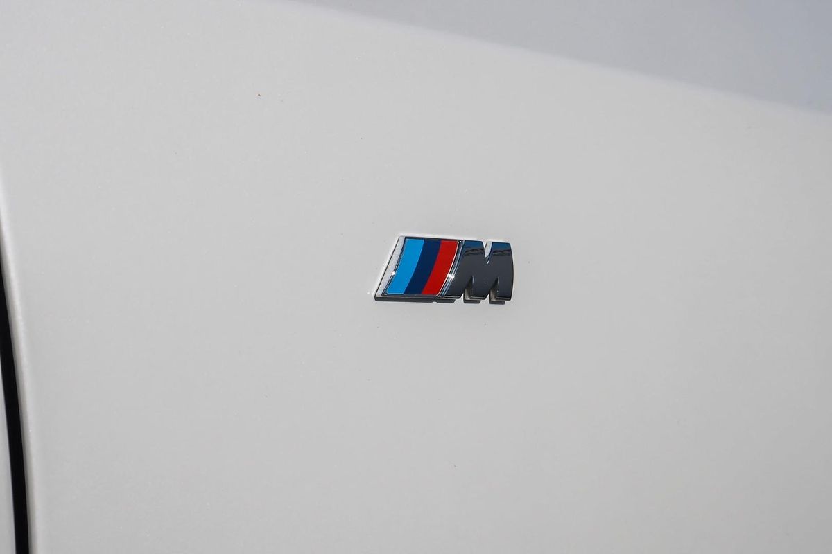 2022 BMW 3 Series 320i Sport Collection G20