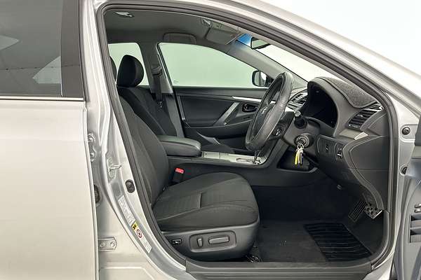 2011 Toyota Aurion AT-X GSV40R