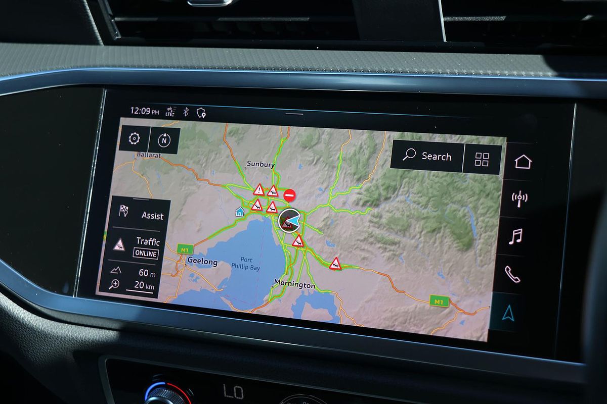 2019 Audi Q3 35 TFSI F3