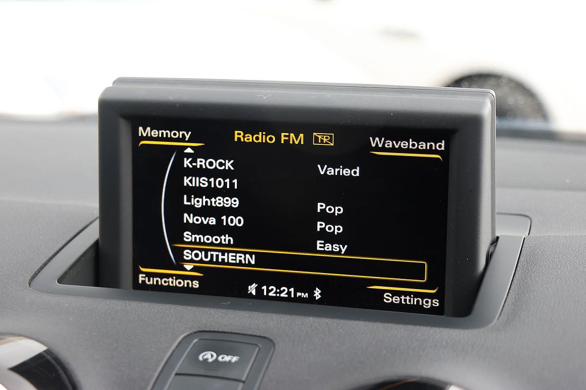 2014 Audi A1 Attraction 8X
