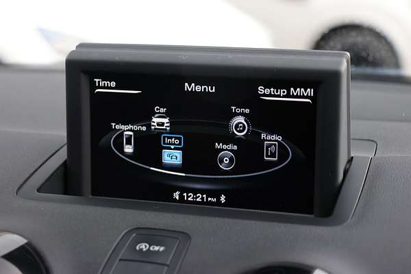 2014 Audi A1 Attraction 8X