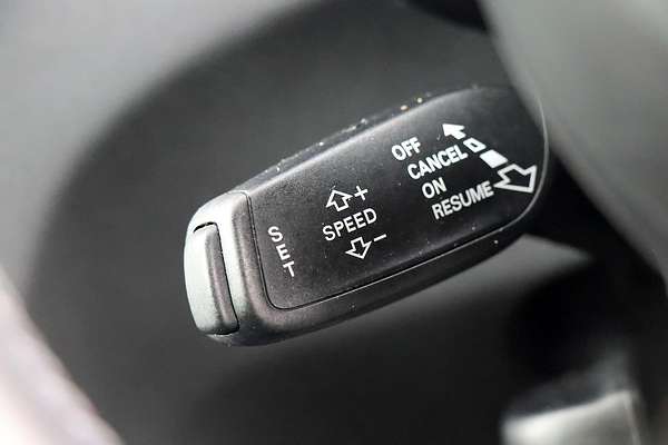 2014 Audi A1 Attraction 8X