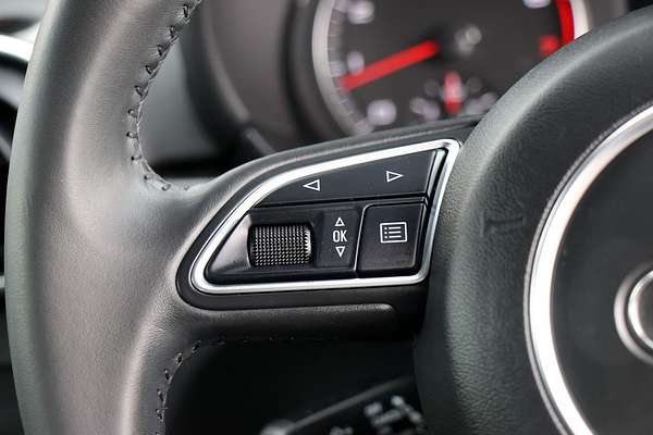 2014 Audi A1 Attraction 8X