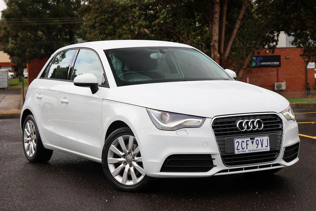 2014 Audi A1 Attraction 8X