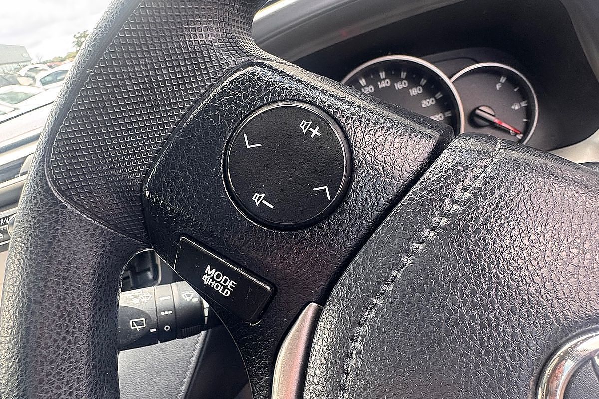 2017 Toyota RAV4 GX ASA44R