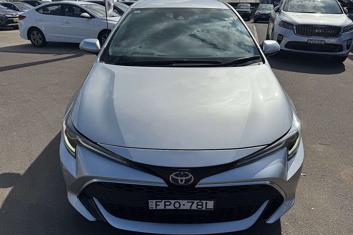 2020 Toyota Corolla ZR Hybrid ZWE211R