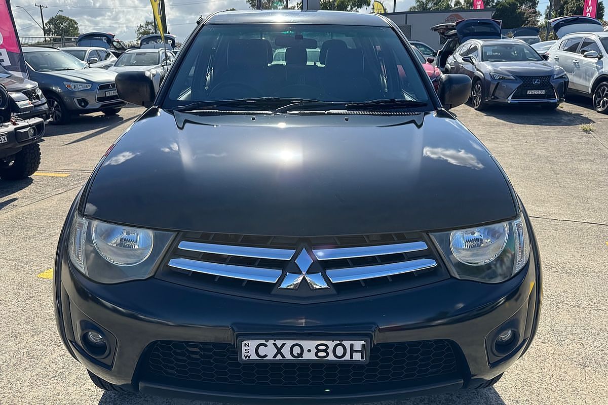 2015 Mitsubishi Triton GLX MN 4X4